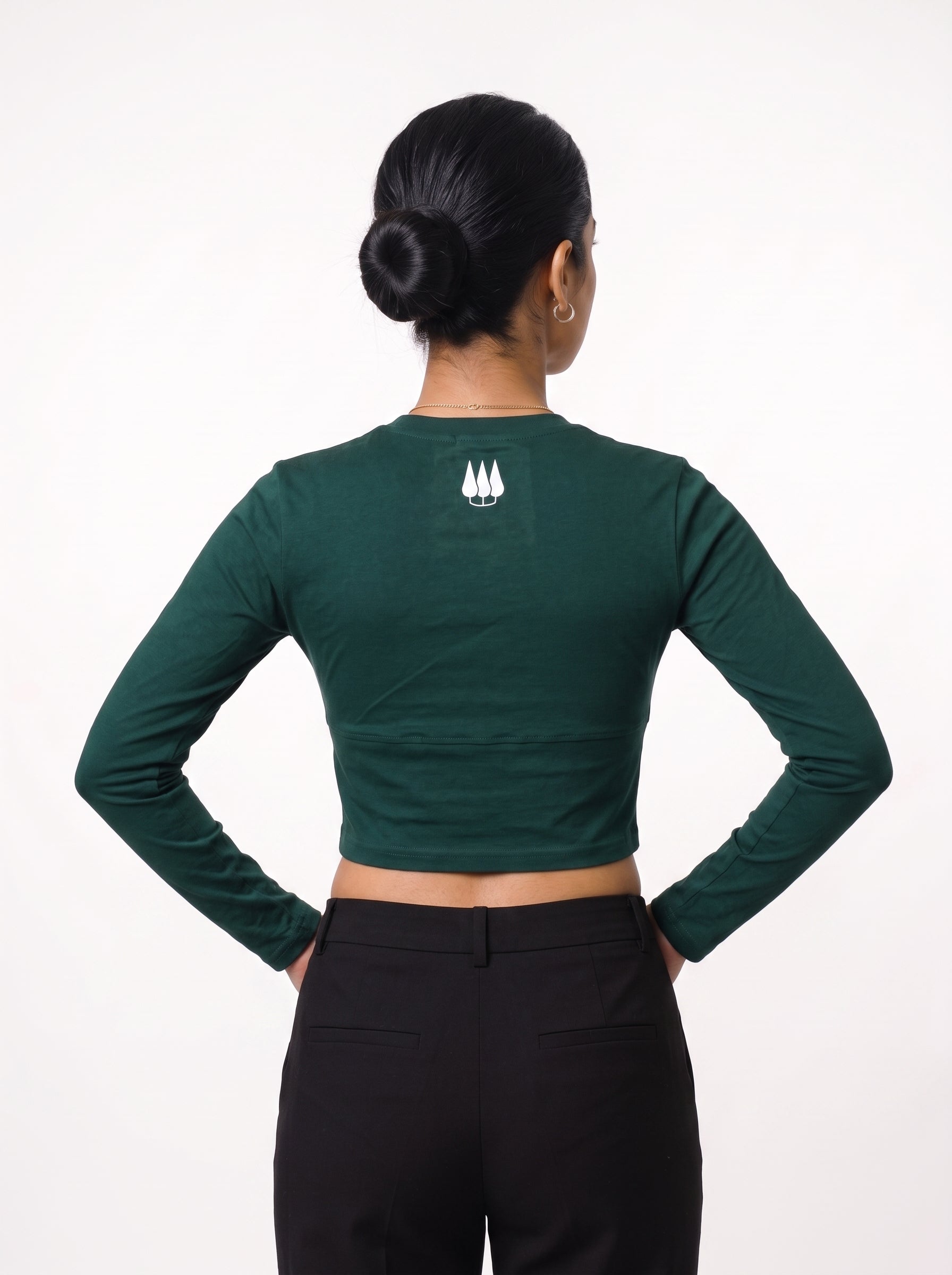 Wilpattu Full Sleeves Crop Top